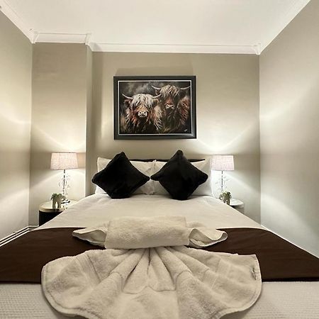 Beautiful Family Apartment Londra Esterno foto